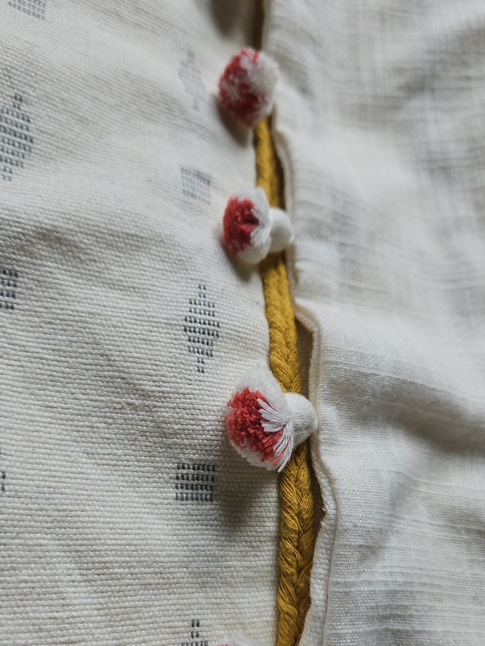 Anthropologie Araya Boho Cotton Embroidered Tassel Pompom Sham Pair 26"X20" - Picture 8 of 10